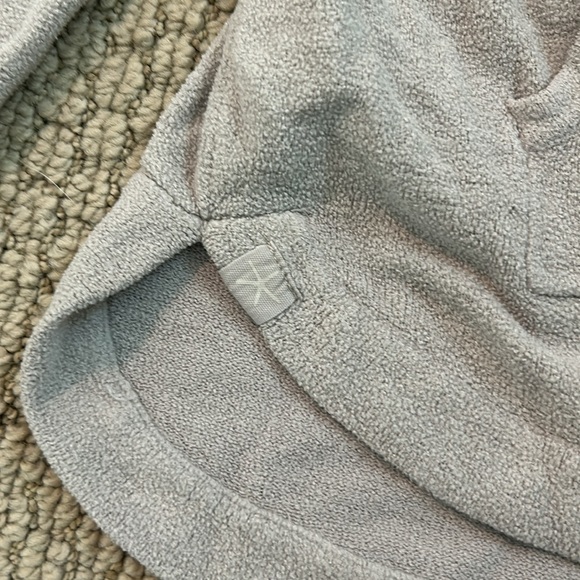 Girls bear foot dreams cozy pullover! - Picture 4 of 4